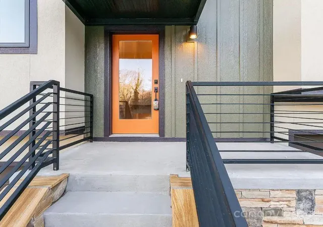 2nd image of 17 Macallan Ln, Asheville, NC 28805 | MLS# 4333991