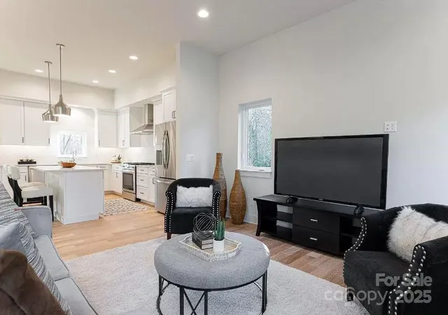 5th image of 17 Macallan Ln, Asheville, NC 28805 | MLS# 4333991