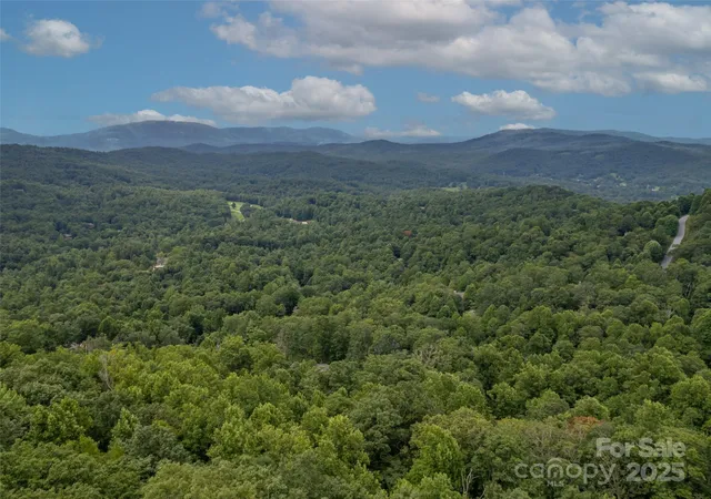 Photo 4 of Land for sale at 20 Highland Point Dr, Hendersonville, NC 28739 | MLS# 4334240 | Listing updated on 2026-01-08