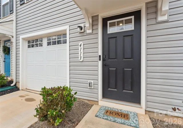 Photo 2 of Townhouse for sale at 4113 Prusik Ln, Charlotte, NC 28269 | MLS# 4334356 | Listing updated on 2026-09-28