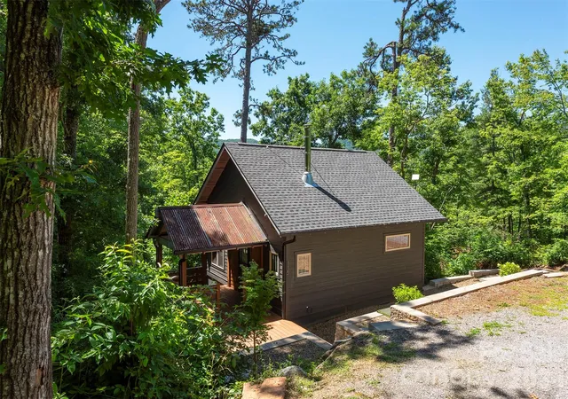 2nd image of 115 Bartram Wy, Black Mountain, NC 28711 | MLS# 4334458