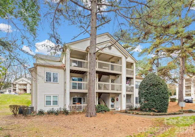 Condo for sale at 1041 Churchill Downs Ct #C, Charlotte, NC 28211 | MLS# 4334511