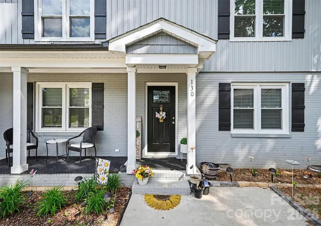 Photo 3 of Single family home for sale at 130 Cherokee Ln, Salisbury, NC 28147 | MLS# 4334676 | Listing updated on 2026-08-29