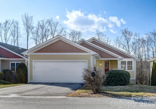 1st image of 41 Little Fox Ln, Fletcher, NC 28732 | MLS# 4335108