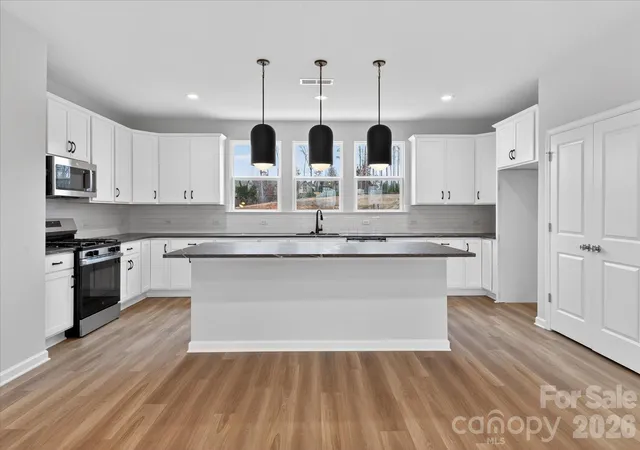 Photo 3 of Sale Pending at 224 Ferebee Pl #BRX0082, Charlotte, NC 28213 | MLS# 4335384 | Listing updated on 2026-09-14
