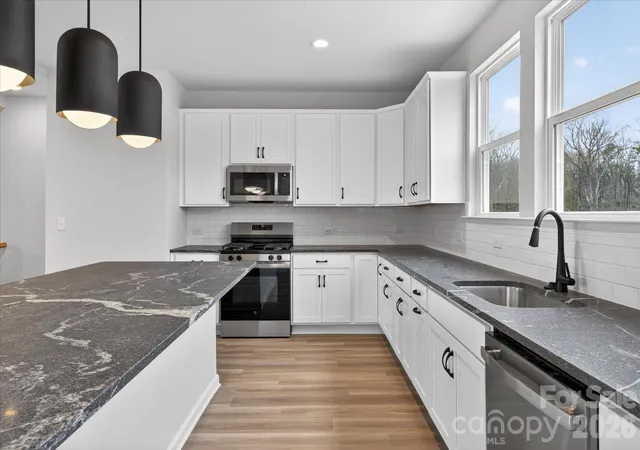 Photo 4 of Sale Pending at 224 Ferebee Pl #BRX0082, Charlotte, NC 28213 | MLS# 4335384 | Listing updated on 2026-09-14