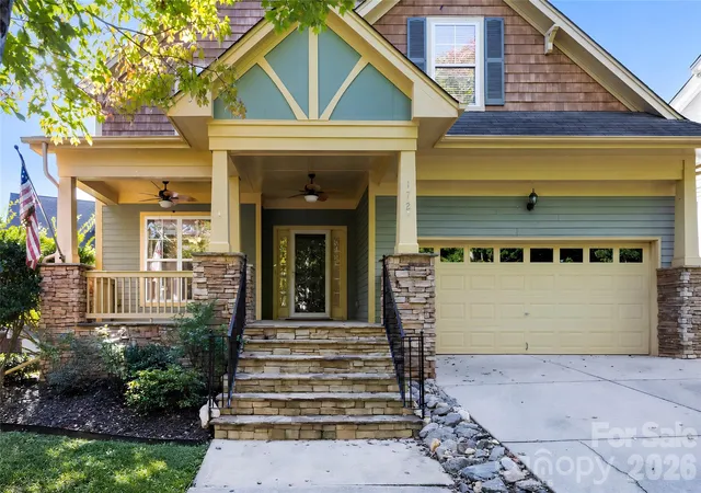 Photo 1 of Single family home for sale at 172 Water Oak Dr, Mooresville, NC 28117 | MLS# 4335397 | Listing updated on 2026-09-20