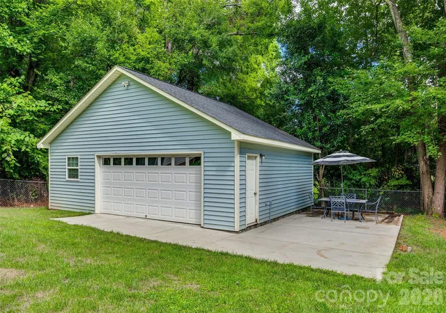 Homes for sale in Mount Holly, NC | 109 Falling Leaf Ln, Mount Holly, NC 28120 | MLS# 4335474