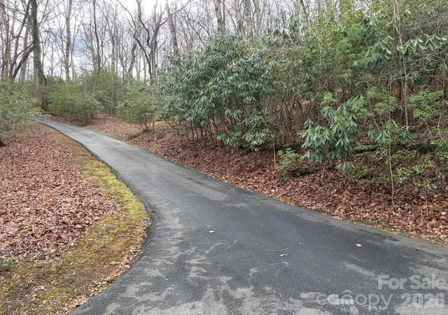 Photo 3 of Land for sale at 0 Crescent Ridge, Franklin, NC 28734 | MLS# 4335711 | Listing updated on 2026-02-04