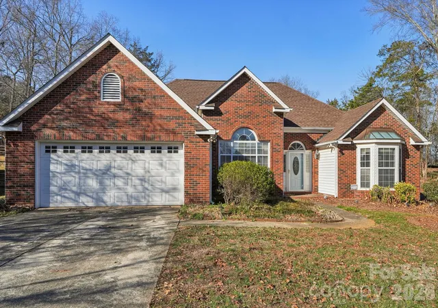 Homes for sale in Charlotte, NC | 12408 Sandringham Pl, Charlotte, NC 28262 | MLS# 4335846