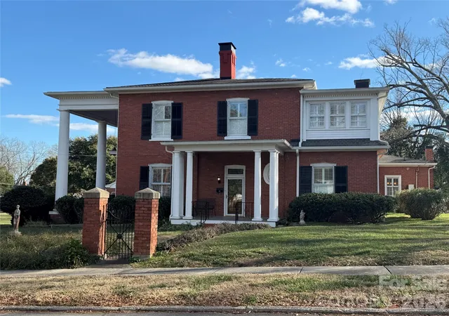 5th image of 15 Kings Mountain St, York, SC 29745 | MLS# 4336422