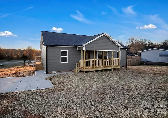 Homes for sale in Shelby, NC | 106 Quail Meadow Rd, Shelby, NC 28150 | MLS# 4337065