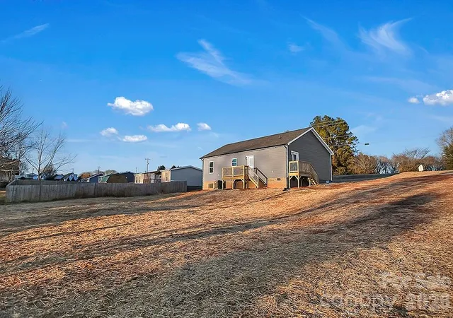 Homes for sale in Shelby, NC | 106 Quail Meadow Rd, Shelby, NC 28150 | MLS# 4337065