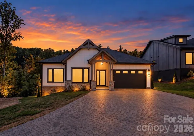 Photo 1 of Single family home for sale at 333 Avery Trl Dr, Arden, NC 28704 | MLS# 4337125 | Listing updated on 2026-09-27