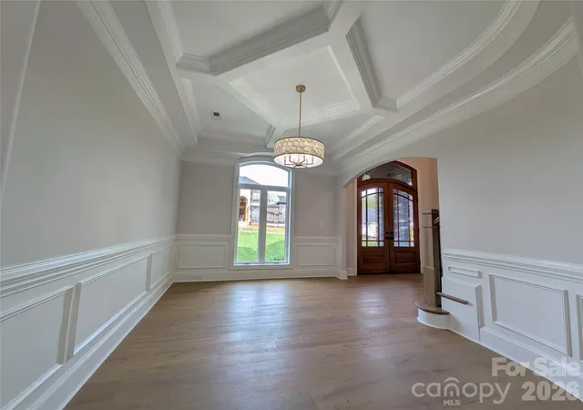 Photo 4 of Single family home for sale at 110 Hunts Landing Dr, Mooresville, NC 28117 | MLS# 4337376 | Listing updated on 2026-10-04