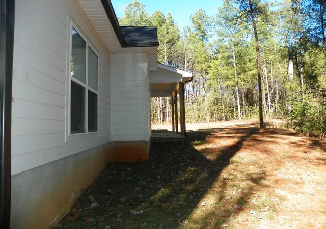 Homes for sale in New London, NC | 128 Summer Lake Dr, New London, NC 28127 | MLS# 4337429