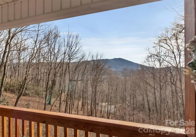 4th image of 371 Falcon Ridge Dr, Waynesville, NC 28786 | MLS# 4337499