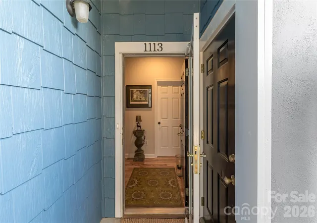 2nd image of 1113 Torrence Cir, Davidson, NC 28036 | MLS# 4337531