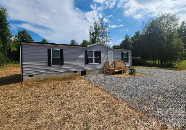 30th image of 3613 Jamestown Rd, Morganton, NC 28655 | MLS# 4337573
