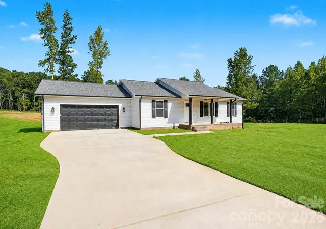 Photo 1 of Sale Pending at 2019 Pineview Dr, Shelby, NC 28150 | MLS# 4337865 | Listing updated on 2026-09-21