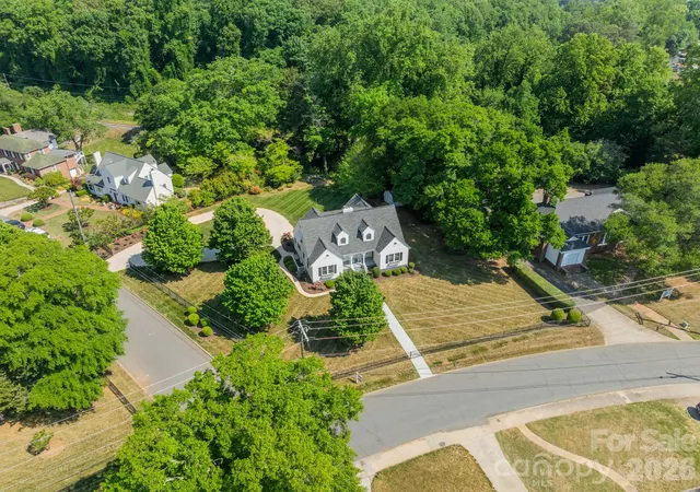 1st image of 27 Circle Dr, Belmont, NC 28012 | MLS# 4337909