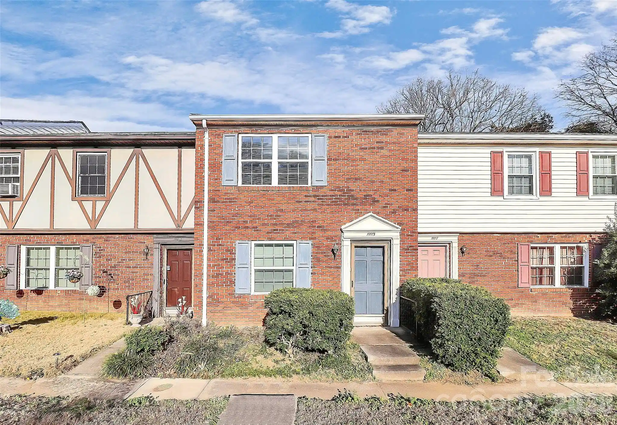 Listing Photo 1 - Condo for sale in 11115 Park Rd located at 11115 Park Rd, Charlotte, NC 28226 - Unit 11115 Park Rd