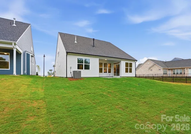 48th image of 3062 Constitution Ln, Gastonia, NC 28056 | MLS# 4338163