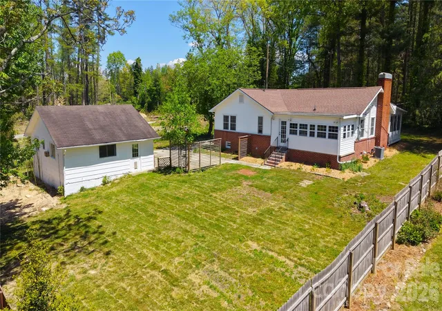 1st image of 1627 Greenville Hwy, Hendersonville, NC 28792 | MLS# 4338337