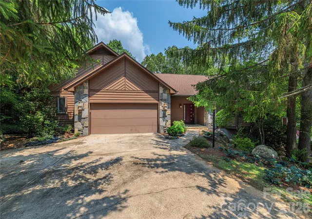 1st image of 35 Hillcreek Dr, Asheville, NC 28804 | MLS# 4338421