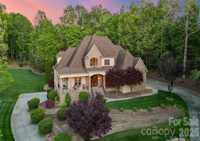 Photo 2 of Mansion for sale at 8056 Windsong Rd, Denver, NC 28037 | MLS# 4338540 | Listing updated on 2026-10-02