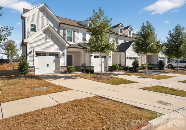 2nd image of 13008 Suncreek Ter, Charlotte, NC 28214 | MLS# 4338560
