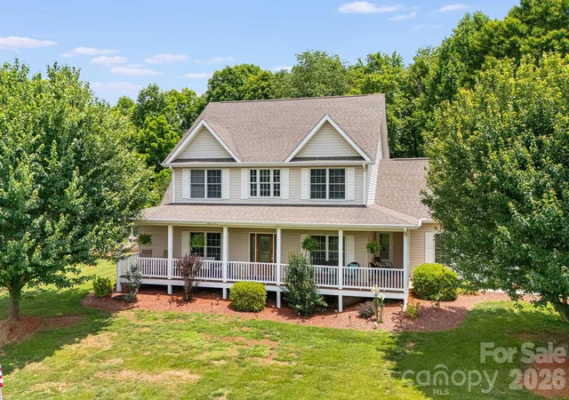 Homes for sale in Leicester, NC | 79 Bear Creek Hills Dr, Leicester, NC 28748 | MLS# 4338614