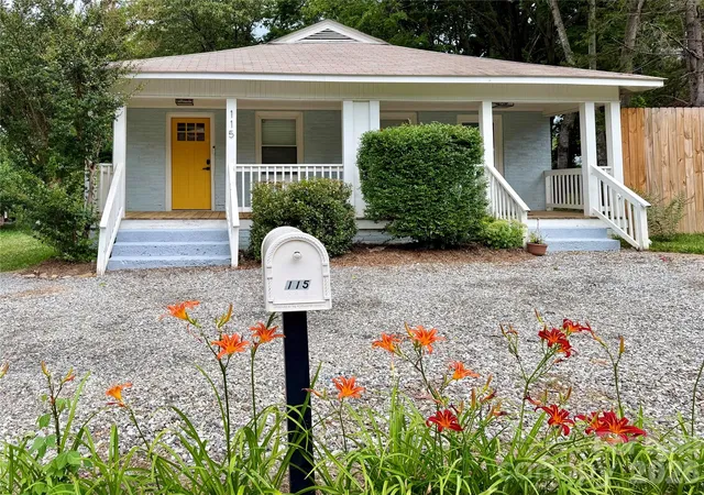 Photo 1 of Single family home for sale at 115 Powell St, Swannanoa, NC 28778 | MLS# 4339812 | Listing updated on 2026-08-22