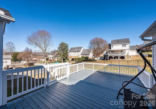 Photo 3 of Sale Pending at 2576 Rolling Ridge Dr, Hickory, NC 28602 | MLS# 4339864 | Listing updated on 2026-08-03
