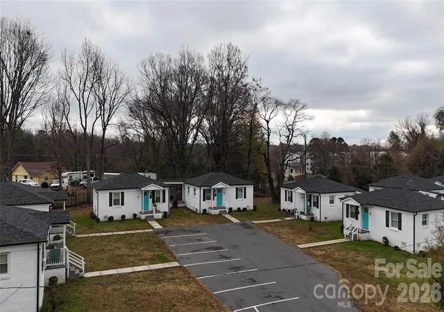 4th image of 2213 Alma Ct, Charlotte, NC 28206 | MLS# 4339924