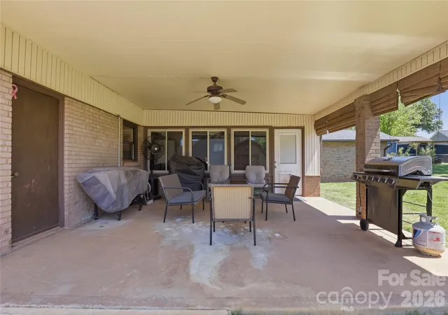 Photo 36 of Single family home for sale at 125 Southwood Park Rd, Mooresville, NC 28117 | MLS# 4340235 | Listing updated on 2026-10-07