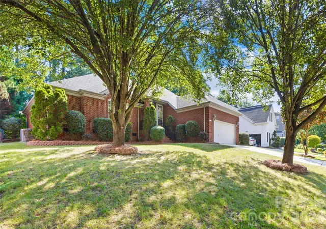 Photo 2 of Single family home for sale at 9325 Brown Gelly Dr, Huntersville, NC 28078 | MLS# 4340317 | Listing updated on 2026-09-25