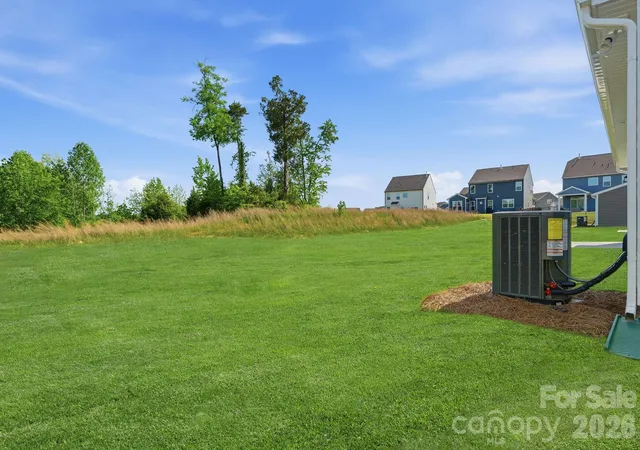 Photo 3 of Single family home for sale at 1484 Ardmore Dr, Sherrills Ford, NC 28673 | MLS# 4340318 | Listing updated on 2026-09-21