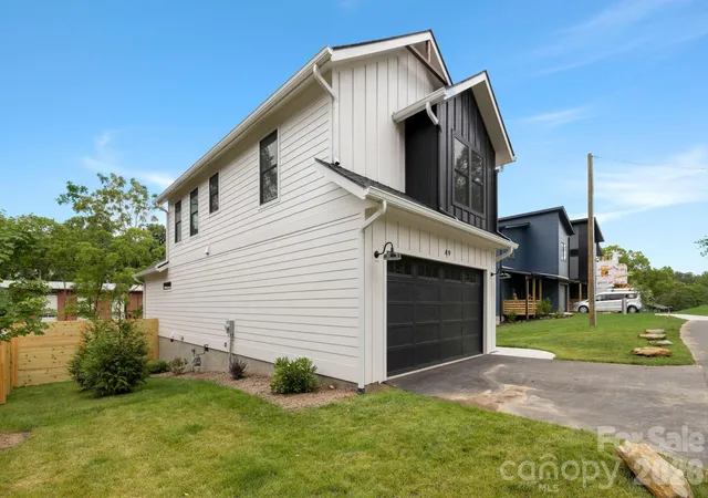 2nd image of 49 Johnson Dr #5, Asheville, NC 28804 | MLS# 4340354