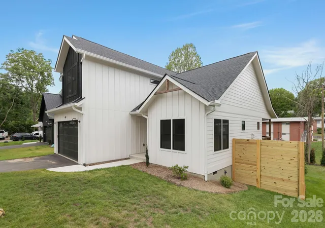 3rd image of 49 Johnson Dr #5, Asheville, NC 28804 | MLS# 4340354