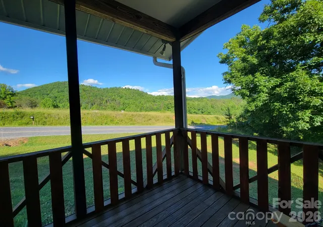 Homes for sale in Franklin, NC | 1169 Rickman Creek Rd, Franklin, NC 28734 | MLS# 4340443