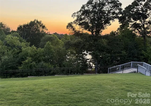Photo 3 of Single family home for sale at 309 W Waterlynn Rd, Mooresville, NC 28117 | MLS# 4340464 | Listing updated on 2026-09-23