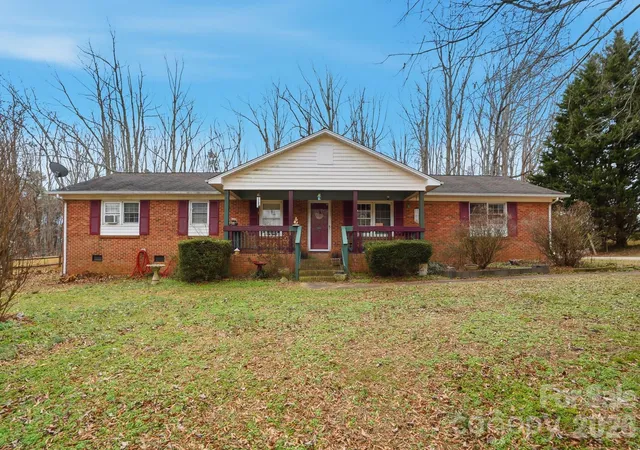 Photo 1 of Single family home for sale at 488 Miners Rd, Lincolnton, NC 28092 | MLS# 4340518 | Listing updated on 2026-07-29
