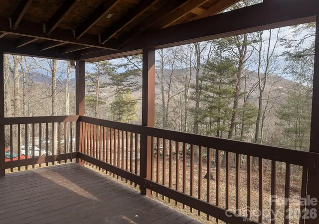 Photo 3 of Single family home for sale at 11 Gertrude Ln, Candler, NC 28715 | MLS# 4340607 | Listing updated on 2026-09-16