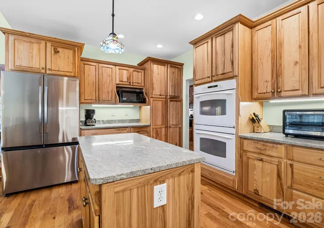 Homes for sale in Etowah, NC | 220 Jonathan Creek Dr, Etowah, NC 28729 | MLS# 4340681