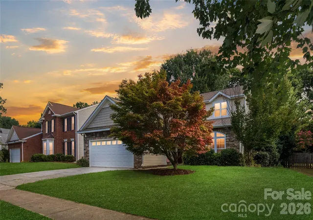 Photo 2 of Single family home for sale at 11012 Sedgemoor Ln, Charlotte, NC 28277 | MLS# 4340731 | Listing updated on 2026-09-17