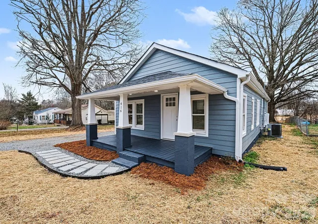 Homes for sale in Cherryville, NC | 416 N Pine St, Cherryville, NC 28021 | MLS# 4340739