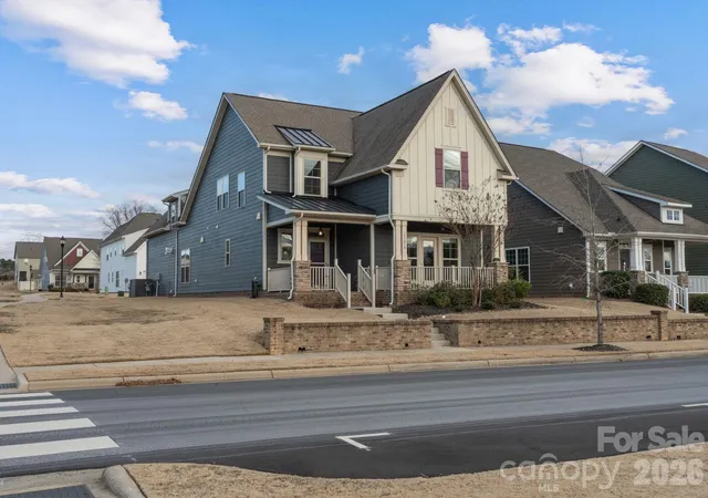 Photo 1 of Sale Pending at 11634 Westbranch Pkwy, Davidson, NC 28036 | MLS# 4340897 | Listing updated on 2026-06-15