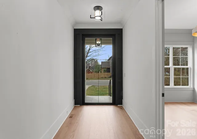 3rd image of 4345 Castleton Rd, Charlotte, NC 28211 | MLS# 4340986