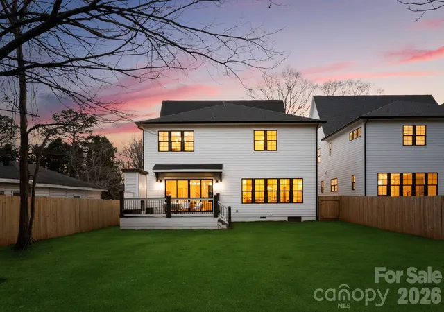 Photo 3 of Single family home for sale at 4349 Castleton Rd, Charlotte, NC 28211 | MLS# 4340987 | Listing updated on 2026-10-08